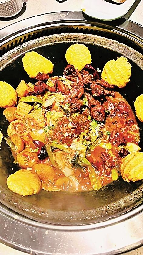 一锅容万物，沸腾关东情