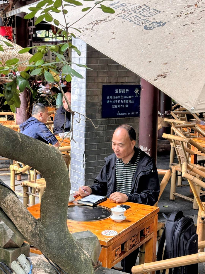 “万物皆诗歌” 货郎诗人周英德携小诗参加“身边写作大赛”