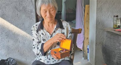 一只小木雀，镌刻军民鱼水情（文物里的长征故事）